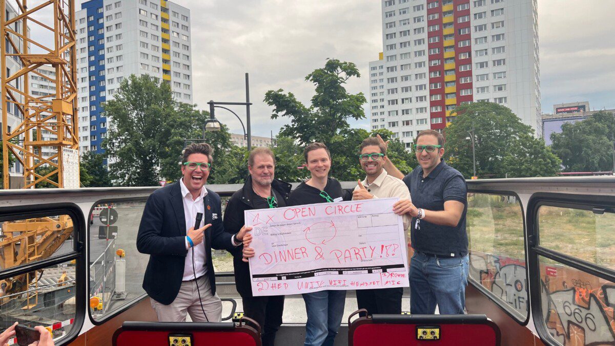 Winner Bus pitching competition GSTF On Tour Berlin